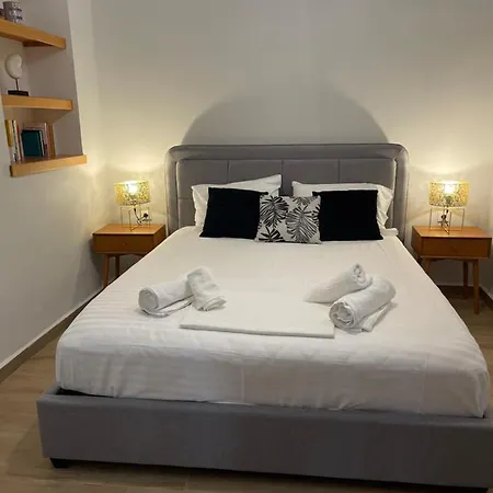 Homeresidence 1 *